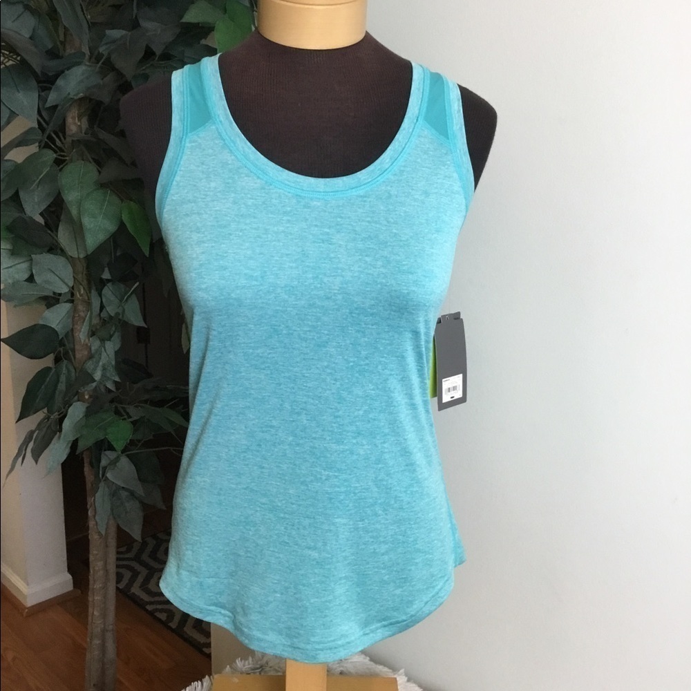 TEK Gear Tank with dry tek size XS NWT